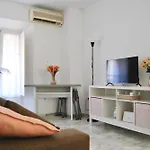 Con Encanto En El Corazon De La Ciudad Appartement