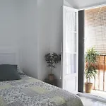 Con Encanto En El Corazon De La Ciudad Appartement